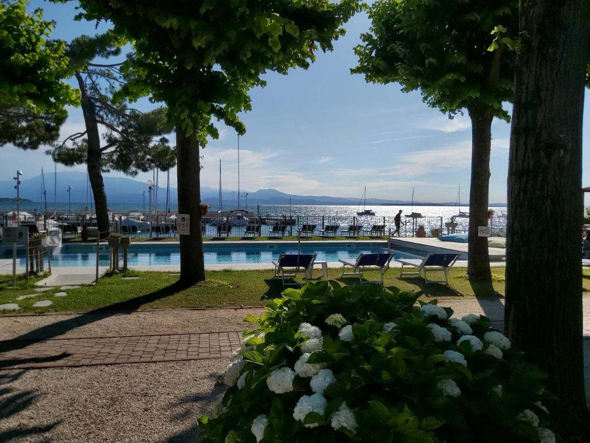 Villaggio Turistico Dei Tigli Padenghe sul Garda